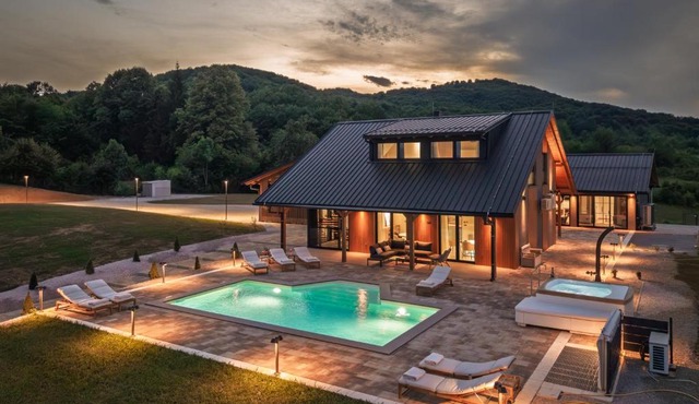 Villa Josephine by Vidrovaca