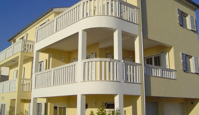 Villa Lovric