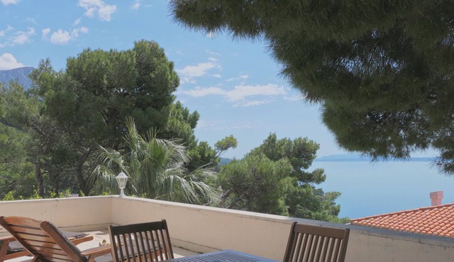 Villa Marina - Five Bedroom with Terrace and Sea View in Brela