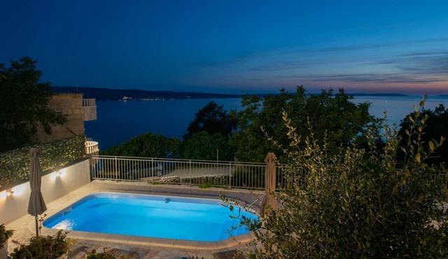 Villa Ole | Mediterranean Stone Villa with Pool, Jacuzzi