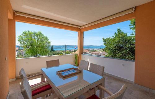 Villa Olive Haven, Family Pool Retreat
