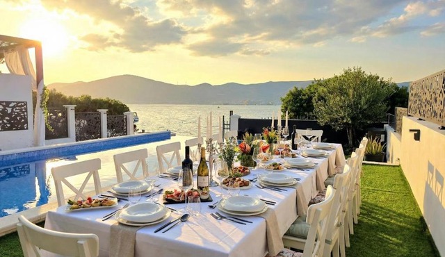 Villa Palace Al Nera seafront 2 Pools in Trogir