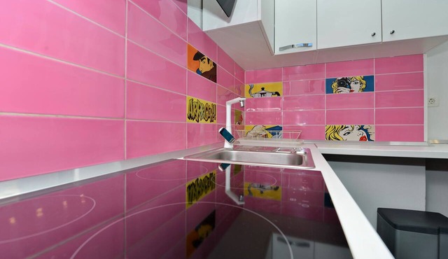 Villa Popandrock Sleeps 5 With Parking