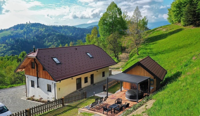 Villa Richerberg with Sauna & Hot Tub & Beautiful Views in Slovenj Gradec