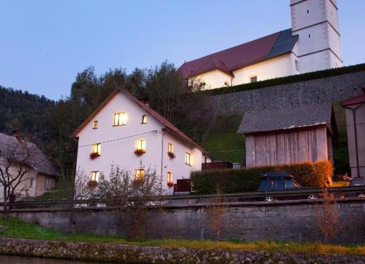 Villa Sandra in Spodnja Idrija