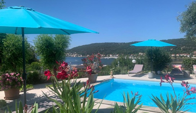 Villa Saranda
