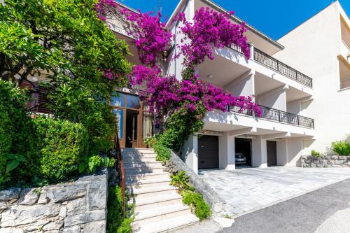 Villa Sokol in Brela