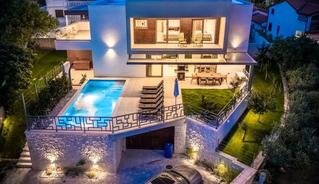 Villa Suenos - With Pool in Medulin