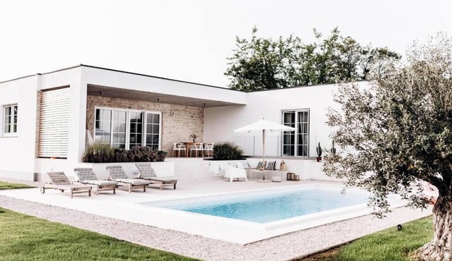Villa Sunrise Labin, Istria - a smile every day in Nedešćina