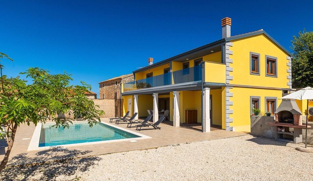 Villa Teta Fumica by Villas Guide