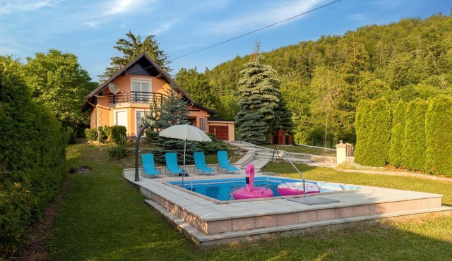 Villa Tratea with a heated pool