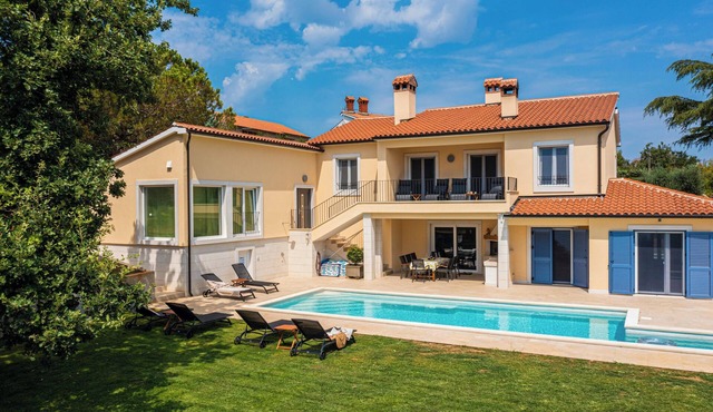 Villa Vera in Ližnjan - Haus für 8 Personen
