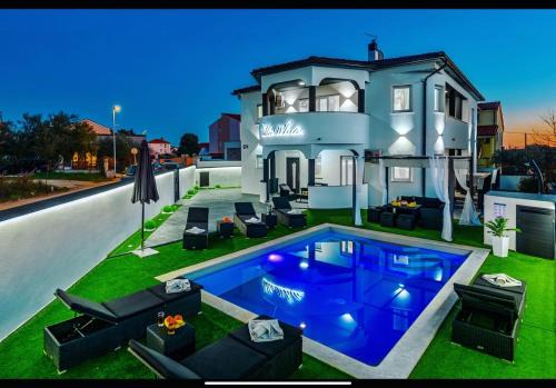 Villa White in Pula