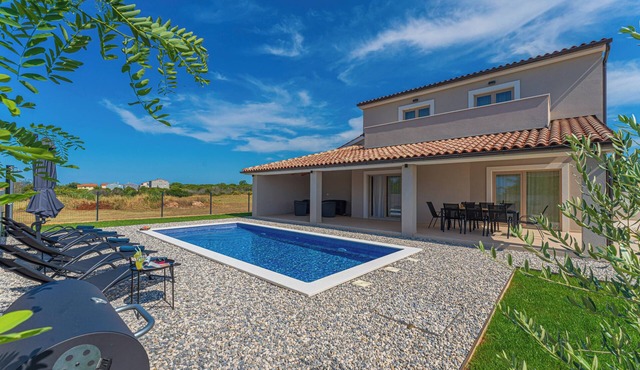 Villa Zani in Loborika - Haus für 6-7 Personen in Loborika