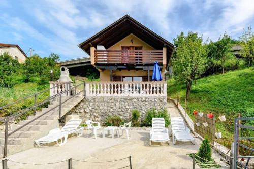 Vintage house Jablanica Lake