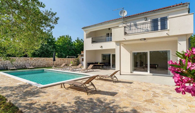 Wonderful private villa with WIFI, private pool, A/C, TV, terrace, pets allowed and panoramic view