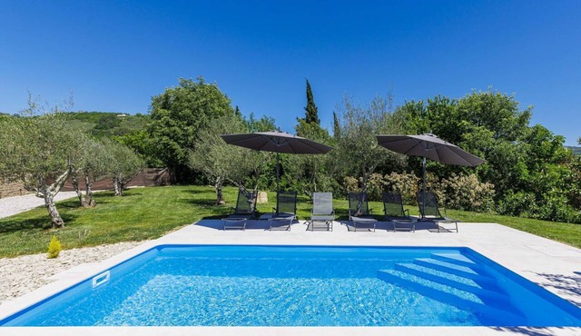 Wonderful private villa for 6 guests with private pool, WIFI, A/C, TV, terrace and panoramic view