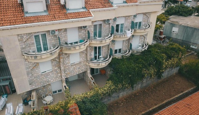 Youth Hotel Lav in Neum