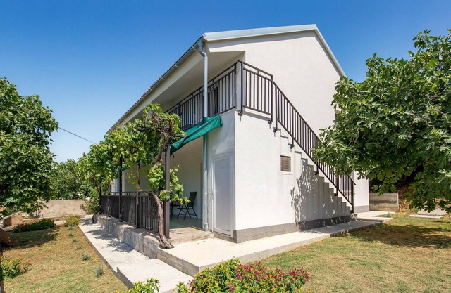 1 bedroom lovely apartment in Vlasici