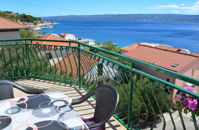 106 m² Apartment ∙ 3 bedrooms ∙ 7 guests