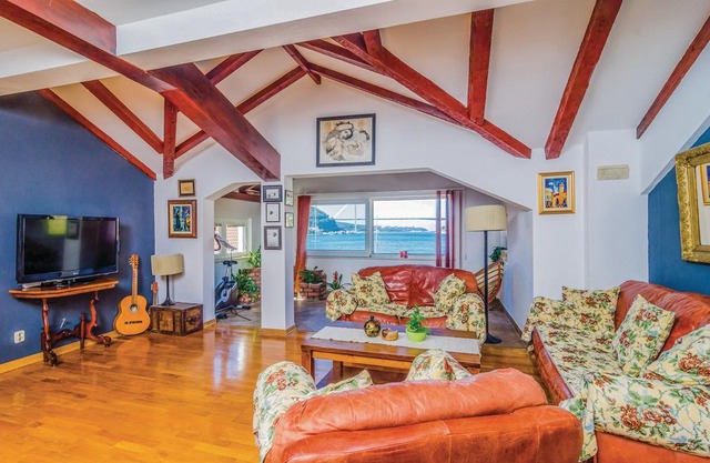 2 bedroom accommodation in Mokosica