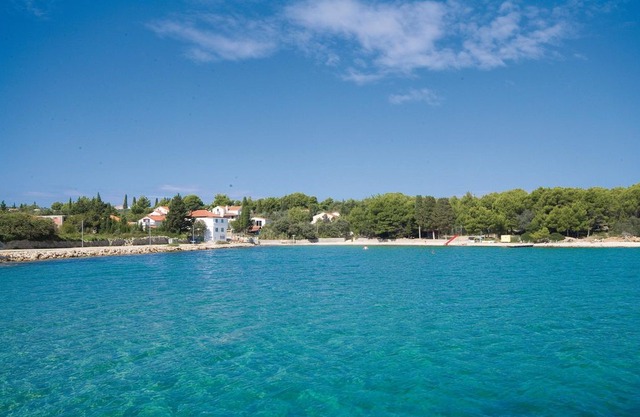 2 bedroom accommodation in Zdrelac