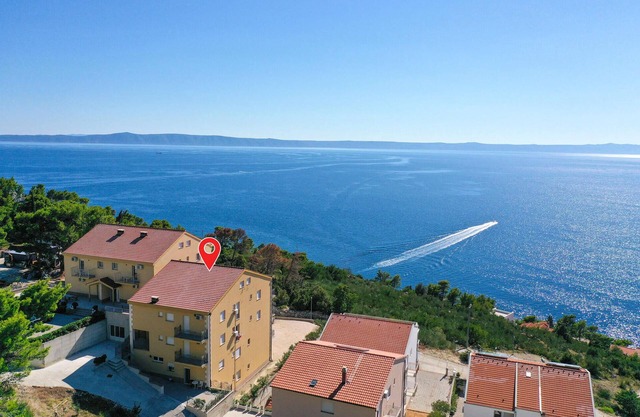 2 bedroom beautiful apartment in Krvavica