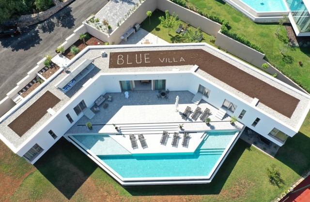 311 m² Villa ∙ 5 bedrooms ∙ 12 guests