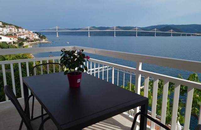 75 m² Apartment ∙ 2 bedrooms ∙ 5 guests