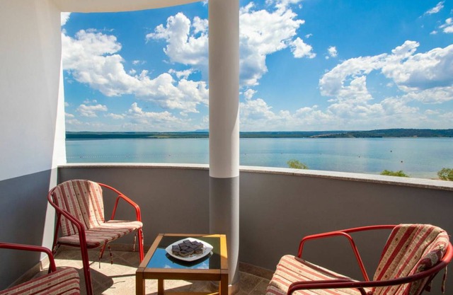 75 m² Apartment ∙ 2 bedrooms ∙ 5 guests