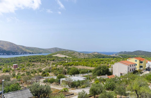 95 m² Apartment ∙ 3 bedrooms ∙ 6 guests