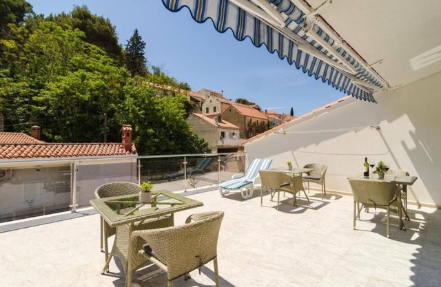 Apartment Bari - 10 km from airport: A1(2) - Kupari, Riviera Dubrovnik, Croatia