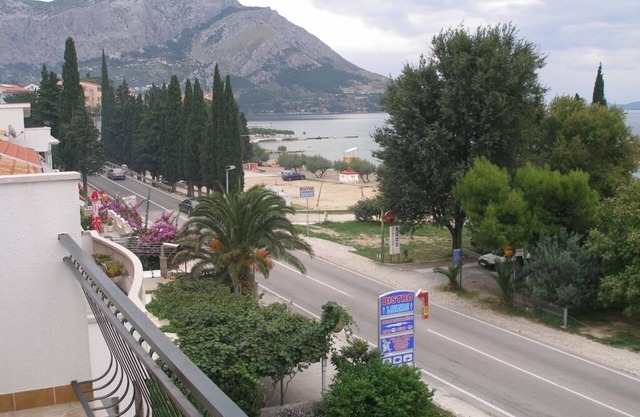 Apartment in Duće with Seaview, Balcony, Air condition (239-3)