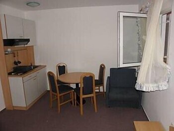 Apartment Monika - 10m from sea: SA15(2+1) - Vir, Zadar riviera, Croatia