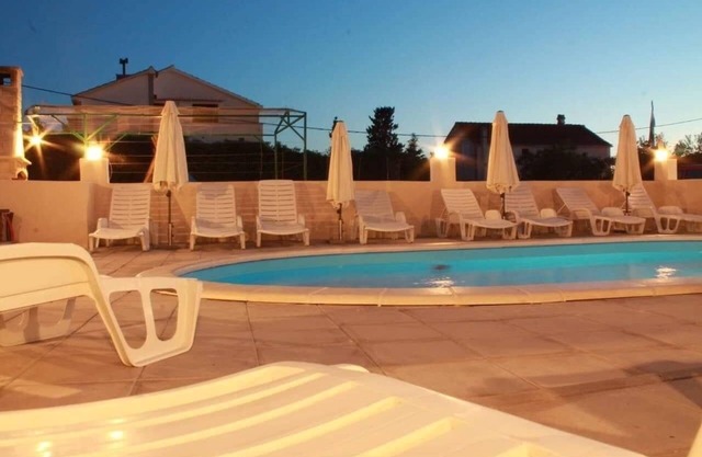 Apartment Nenad - with pool; A1(4+1) - Vrsi, Zadar riviera, Croatia