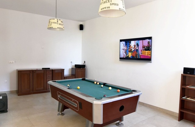 Apartment NOEMI1 Poreč-Tar with swimming pool, games room, barbecue, balcony, Wi-Fi