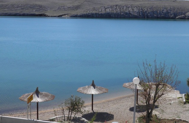 Apartment Perla 3-island Pag seafront