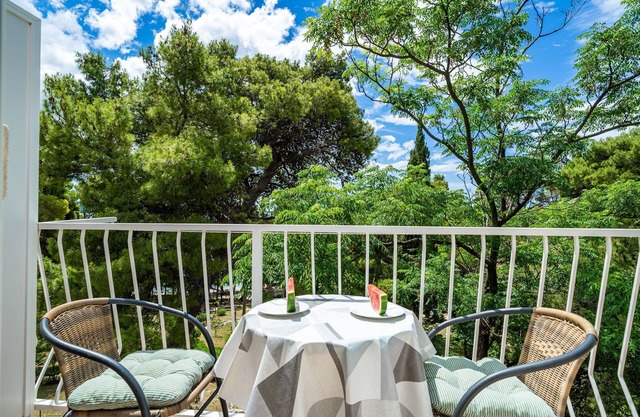 Apartment & Rooms Papa - Premium Double or Twin Room with Balcony and Partial Sea View
