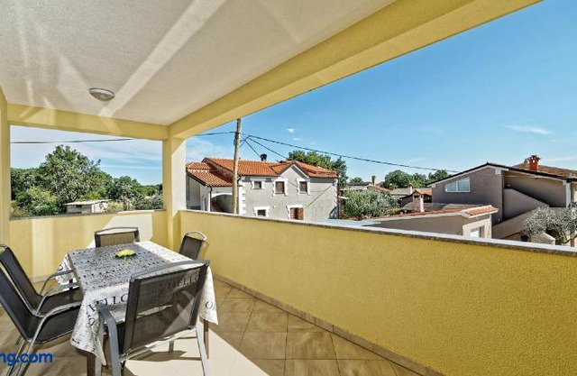 Apartment UNA