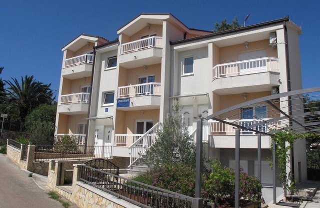 Apartments Antonija, (12170), Stari Grad, hr