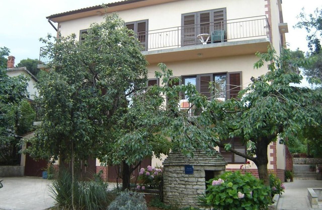 Apartments Grgorinić 3 bedrooms
