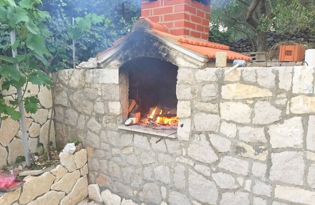 Apartments Ivan, (15619), Lumbarda, hr