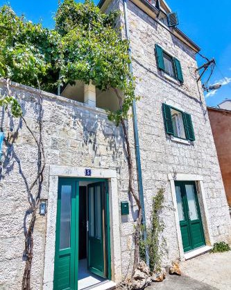 Apartments Luce i Jure