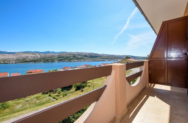 Apartments Marija (27941-A1) - Pag - island Pag