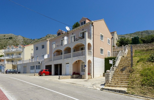 Apartments Maris-Superior One Bedroom Apartment with Terrace and Sea view