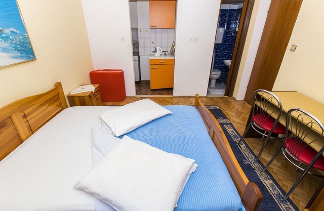 Apartments Milena (23311-A3) - Rtina