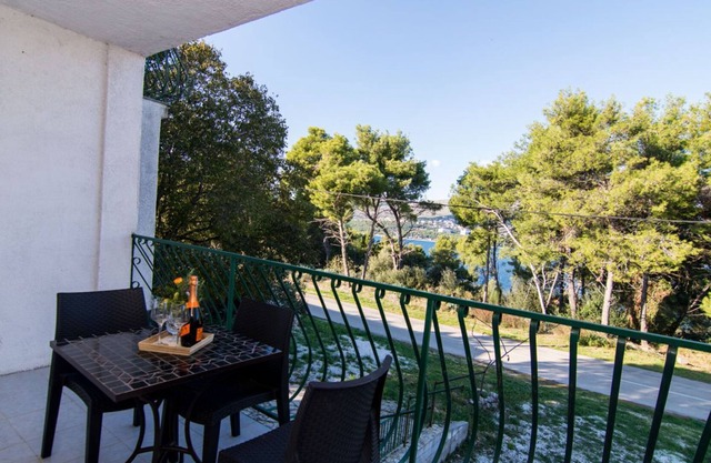 Ferienwohnungen Sandra Quiet Close The Beach Island Ciovo 
