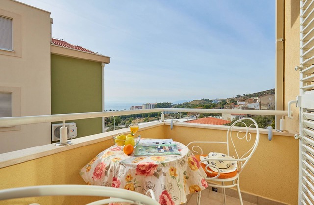 Apartments Zelic Tucepi S5