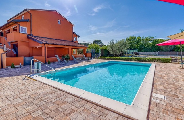 Danka with Shared Pool/One bedroom A4