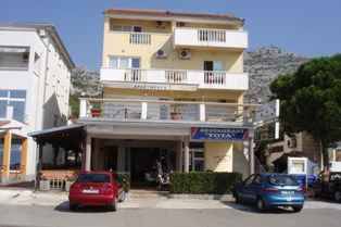 Holiday apartment 50 m from the sea and close to Paklenica national park